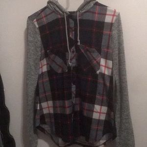 Girls plaid hooded jacket that is polyester
